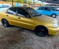 Желтый Дэу Сенс, объемом двигателя 1.3 л и пробегом 300 тыс. км за 1700 $, фото 4 на Automoto.ua