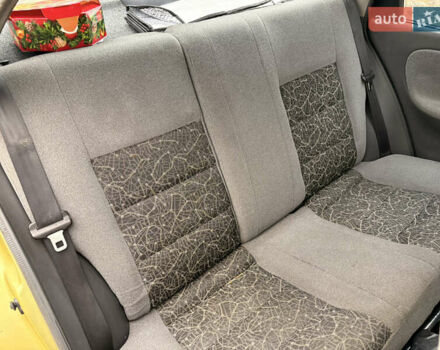 Желтый Дэу Сенс, объемом двигателя 1.3 л и пробегом 154 тыс. км за 1800 $, фото 15 на Automoto.ua