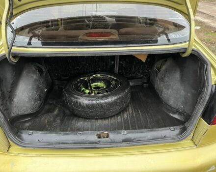 Желтый Дэу Сенс, объемом двигателя 1.5 л и пробегом 250 тыс. км за 1250 $, фото 6 на Automoto.ua