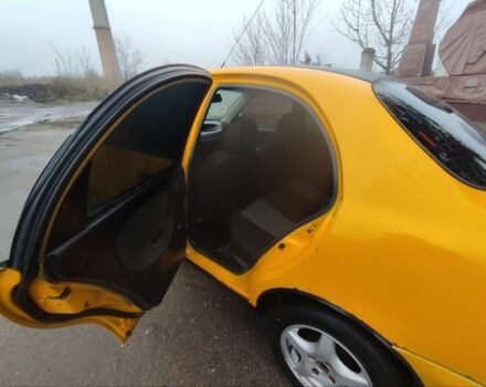 Желтый Дэу Сенс, объемом двигателя 1.4 л и пробегом 269 тыс. км за 1250 $, фото 4 на Automoto.ua