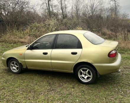 Желтый Дэу Сенс, объемом двигателя 1.5 л и пробегом 2 тыс. км за 1550 $, фото 2 на Automoto.ua