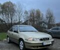 Желтый Дэу Сенс, объемом двигателя 1.5 л и пробегом 250 тыс. км за 1700 $, фото 1 на Automoto.ua