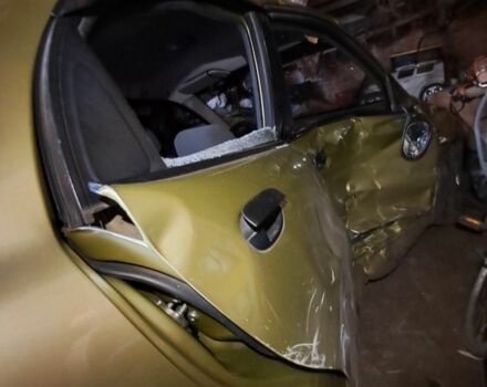 Желтый Дэу Сенс, объемом двигателя 1.5 л и пробегом 240 тыс. км за 900 $, фото 9 на Automoto.ua