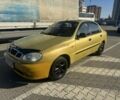 Желтый Дэу Сенс, объемом двигателя 1.5 л и пробегом 200 тыс. км за 1800 $, фото 1 на Automoto.ua