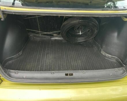 Желтый Дэу Сенс, объемом двигателя 1.5 л и пробегом 247 тыс. км за 3200 $, фото 16 на Automoto.ua