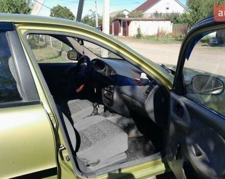 Желтый Дэу Сенс, объемом двигателя 1.3 л и пробегом 142 тыс. км за 1800 $, фото 3 на Automoto.ua