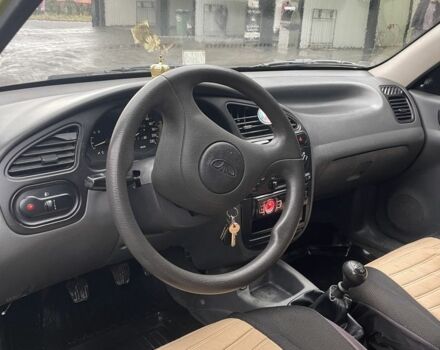 Жовтий Деу Сенс, об'ємом двигуна 1.4 л та пробігом 96 тис. км за 1600 $, фото 4 на Automoto.ua