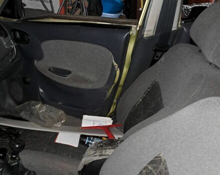 Желтый Дэу Сенс, объемом двигателя 1.5 л и пробегом 240 тыс. км за 900 $, фото 6 на Automoto.ua