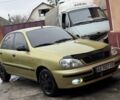 Желтый Дэу Сенс, объемом двигателя 1.5 л и пробегом 260 тыс. км за 2299 $, фото 1 на Automoto.ua