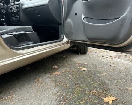 Жовтий Деу Сенс, об'ємом двигуна 1.5 л та пробігом 229 тис. км за 1499 $, фото 4 на Automoto.ua