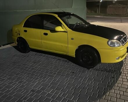 Желтый Дэу Сенс, объемом двигателя 1.6 л и пробегом 3 тыс. км за 900 $, фото 2 на Automoto.ua