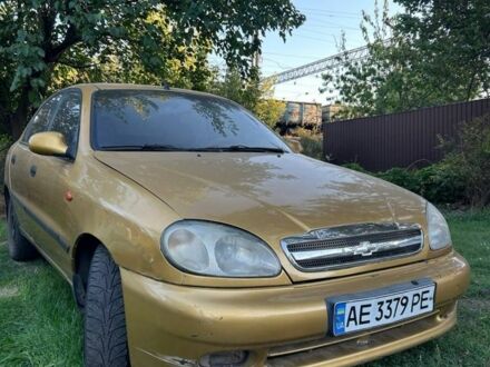 Желтый Дэу Сенс, объемом двигателя 1.5 л и пробегом 150 тыс. км за 1383 $, фото 1 на Automoto.ua
