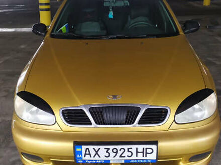 Желтый Дэу Сенс, объемом двигателя 1.3 л и пробегом 153 тыс. км за 2900 $, фото 1 на Automoto.ua