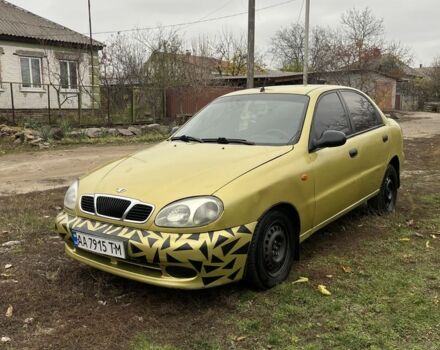 Желтый Дэу Сенс, объемом двигателя 1.5 л и пробегом 250 тыс. км за 1250 $, фото 1 на Automoto.ua