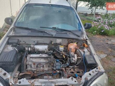 Деу Сенс 2006 у Попольне на Automoto.ua Жовтий Деу Сенс, об'ємом двигуна 1.3 л та пробігом 130 тис. км за 363 $, фото 1 на Automoto.ua
