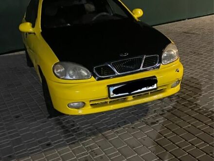 Желтый Дэу Сенс, объемом двигателя 1.6 л и пробегом 3 тыс. км за 900 $, фото 1 на Automoto.ua