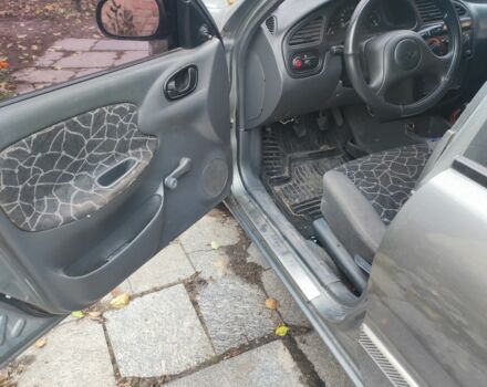 Сірий Деу Сенс, об'ємом двигуна 0 л та пробігом 200 тис. км за 1600 $, фото 4 на Automoto.ua