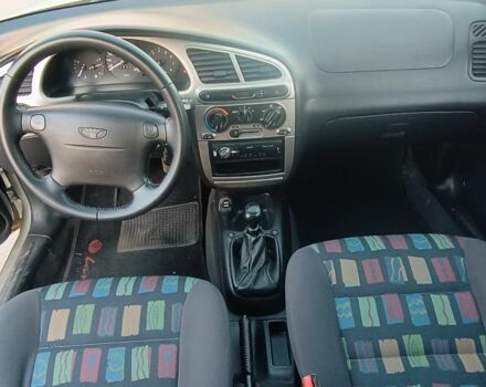 Сірий Деу Сенс, об'ємом двигуна 1.6 л та пробігом 280 тис. км за 2700 $, фото 4 на Automoto.ua