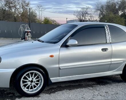 Серый Дэу Сенс, объемом двигателя 1.6 л и пробегом 325 тыс. км за 3100 $, фото 1 на Automoto.ua