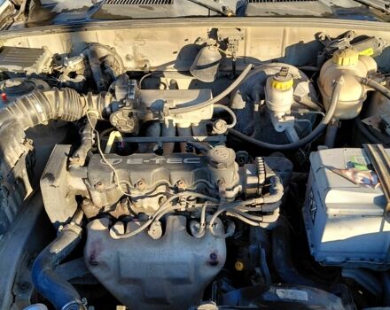 Сірий Деу Сенс, об'ємом двигуна 1.5 л та пробігом 285 тис. км за 1800 $, фото 14 на Automoto.ua