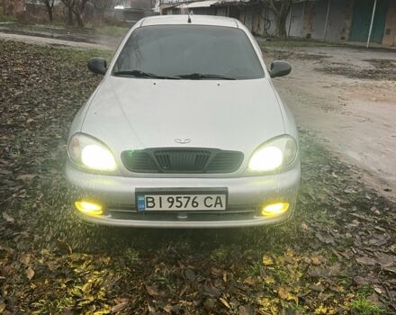 Серый Дэу Сенс, объемом двигателя 1.5 л и пробегом 3 тыс. км за 2400 $, фото 4 на Automoto.ua