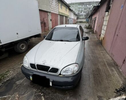 Серый Дэу Сенс, объемом двигателя 1.5 л и пробегом 190 тыс. км за 2000 $, фото 1 на Automoto.ua