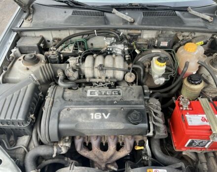 Серый Дэу Сенс, объемом двигателя 1.6 л и пробегом 283 тыс. км за 1400 $, фото 2 на Automoto.ua