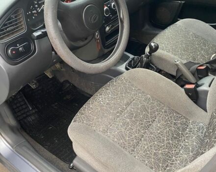 Сірий Деу Сенс, об'ємом двигуна 1.5 л та пробігом 240 тис. км за 2300 $, фото 4 на Automoto.ua