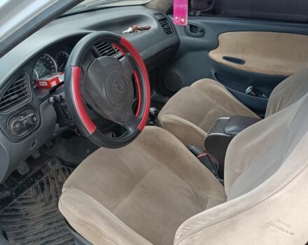Сірий Деу Сенс, об'ємом двигуна 1.5 л та пробігом 350 тис. км за 1100 $, фото 6 на Automoto.ua