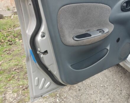 Серый Дэу Сенс, объемом двигателя 1.5 л и пробегом 240 тыс. км за 2246 $, фото 6 на Automoto.ua