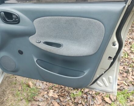 Серый Дэу Сенс, объемом двигателя 1.5 л и пробегом 240 тыс. км за 2246 $, фото 3 на Automoto.ua