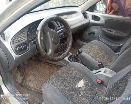 Сірий Деу Сенс, об'ємом двигуна 1.4 л та пробігом 200 тис. км за 450 $, фото 1 на Automoto.ua