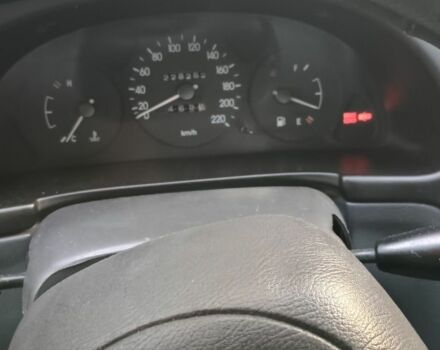 Сірий Деу Сенс, об'ємом двигуна 1.3 л та пробігом 228 тис. км за 2800 $, фото 3 на Automoto.ua