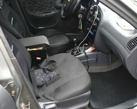 Серый Дэу Сенс, объемом двигателя 1.5 л и пробегом 312 тыс. км за 2500 $, фото 4 на Automoto.ua