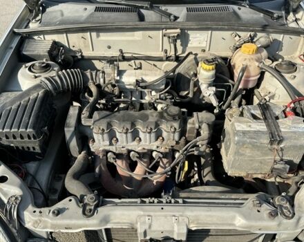 Сірий Деу Сенс, об'ємом двигуна 1.5 л та пробігом 255 тис. км за 2300 $, фото 1 на Automoto.ua