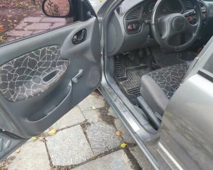 Деу Сенс 2002 у Кагарлыке на Automoto.ua Сірий Деу Сенс, об'ємом двигуна 1.3 л та пробігом 300 тис. км за 1500 $, фото 5 на Automoto.ua