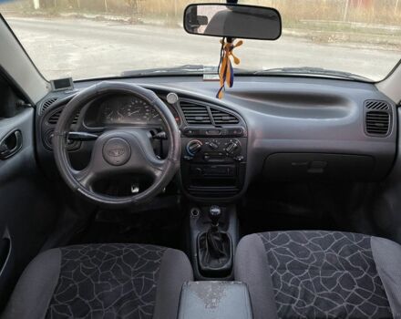 Сірий Деу Сенс, об'ємом двигуна 1.5 л та пробігом 250 тис. км за 1250 $, фото 5 на Automoto.ua