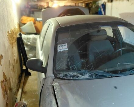 Сірий Деу Сенс, об'ємом двигуна 1.3 л та пробігом 188 тис. км за 713 $, фото 4 на Automoto.ua