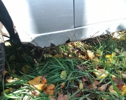 Серый Дэу Сенс, объемом двигателя 1.3 л и пробегом 1000 тыс. км за 1100 $, фото 3 на Automoto.ua