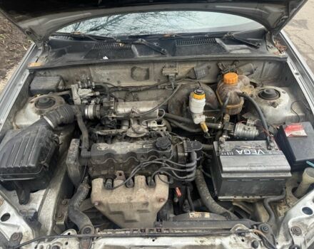 Серый Дэу Сенс, объемом двигателя 1.5 л и пробегом 250 тыс. км за 800 $, фото 4 на Automoto.ua