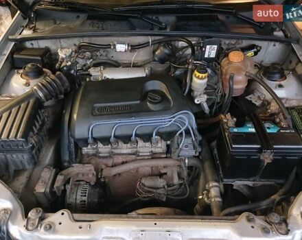 Серый Дэу Сенс, объемом двигателя 1.3 л и пробегом 210 тыс. км за 1650 $, фото 15 на Automoto.ua