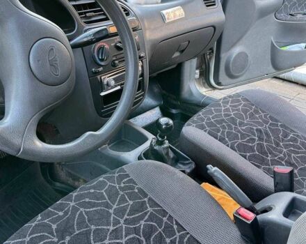 Деу Сенс 2003 у Києві на Automoto.ua Сірий Деу Сенс, об'ємом двигуна 1.5 л та пробігом 265 тис. км за 1400 $, фото 7 на Automoto.ua