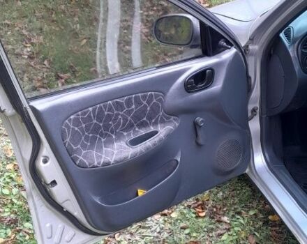 Серый Дэу Сенс, объемом двигателя 1.3 л и пробегом 257 тыс. км за 1550 $, фото 4 на Automoto.ua