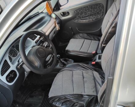 Сірий Деу Сенс, об'ємом двигуна 1.3 л та пробігом 254 тис. км за 1100 $, фото 4 на Automoto.ua