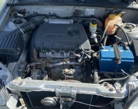 Сірий Деу Сенс, об'ємом двигуна 1.3 л та пробігом 180 тис. км за 1600 $, фото 4 на Automoto.ua