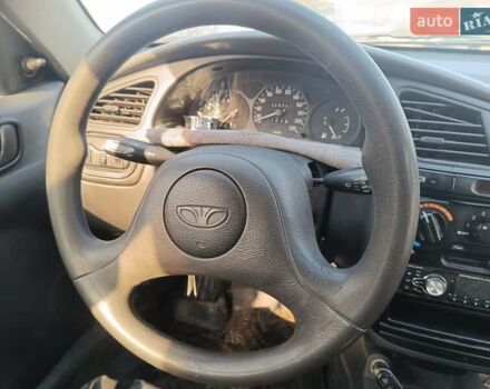 Серый Дэу Сенс, объемом двигателя 1.3 л и пробегом 320 тыс. км за 1400 $, фото 4 на Automoto.ua