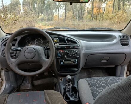 Деу Сенс 2003 у Кам'янське (Дніпродзержинськ) на Automoto.ua Сірий Деу Сенс, об'ємом двигуна 1.5 л та пробігом 97 тис. км за 1650 $, фото 4 на Automoto.ua