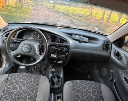 Сірий Деу Сенс, об'ємом двигуна 1.3 л та пробігом 170 тис. км за 2015 $, фото 8 на Automoto.ua