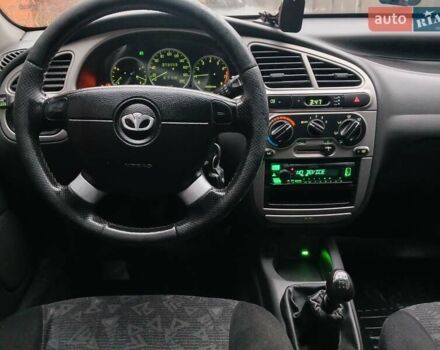 Деу Сенс 2003 у Харкові на Automoto.ua Сірий Деу Сенс, об'ємом двигуна 1.3 л та пробігом 300 тис. км за 1650 $, фото 7 на Automoto.ua