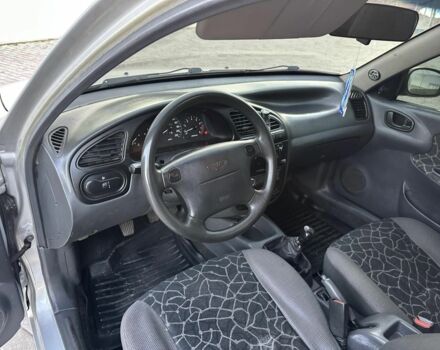 Сірий Деу Сенс, об'ємом двигуна 1.6 л та пробігом 250 тис. км за 2199 $, фото 18 на Automoto.ua